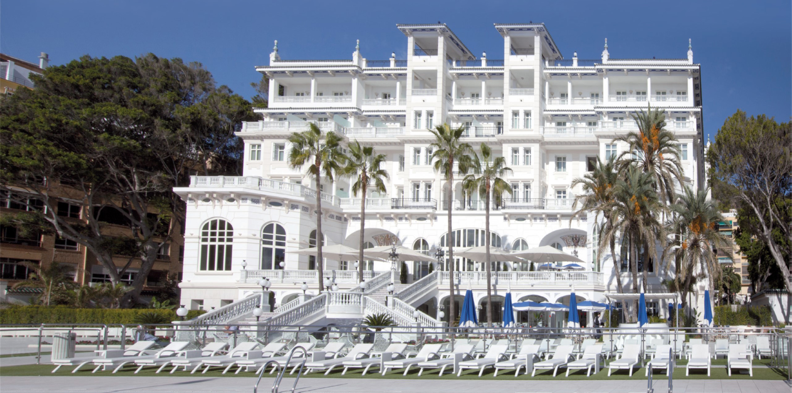 Proyecto de restauración del Hotel Miramar en Málaga con i.pro CALIX NHL 3,5
