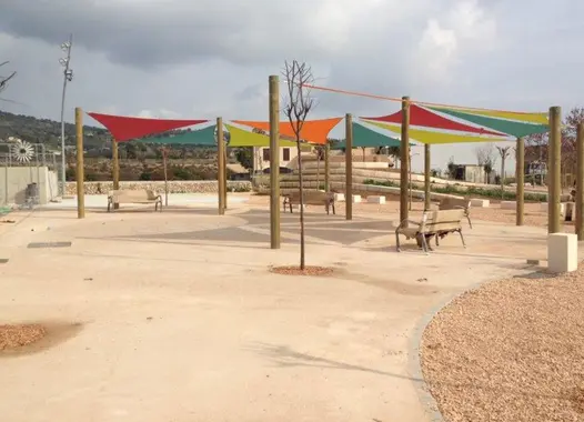 Proyecto de ampliación del parque infantil de Son Carrió en Mallorca con i.pro STABEX